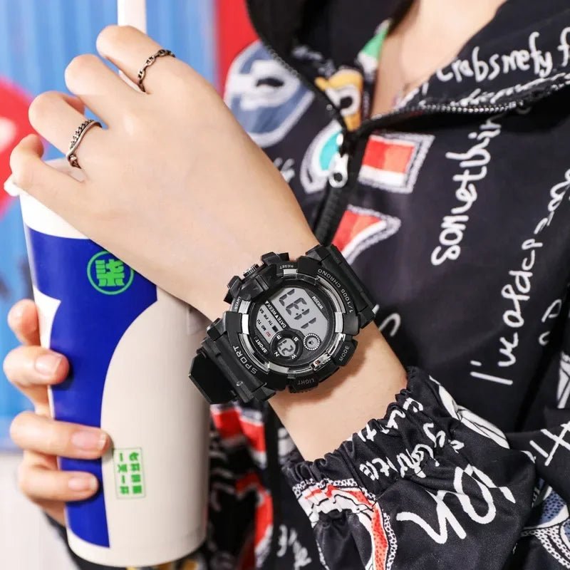 YIKAZE mode sport montres hommes femmes montre numérique étanche lumineux réveil électronique montre - bracelet pour enfants enfants - crazyfinds.frcrazyfinds.frBlackYIKAZE mode sport montres hommes femmes montre numérique étanche lumineux réveil électronique montre - bracelet pour enfants enfants